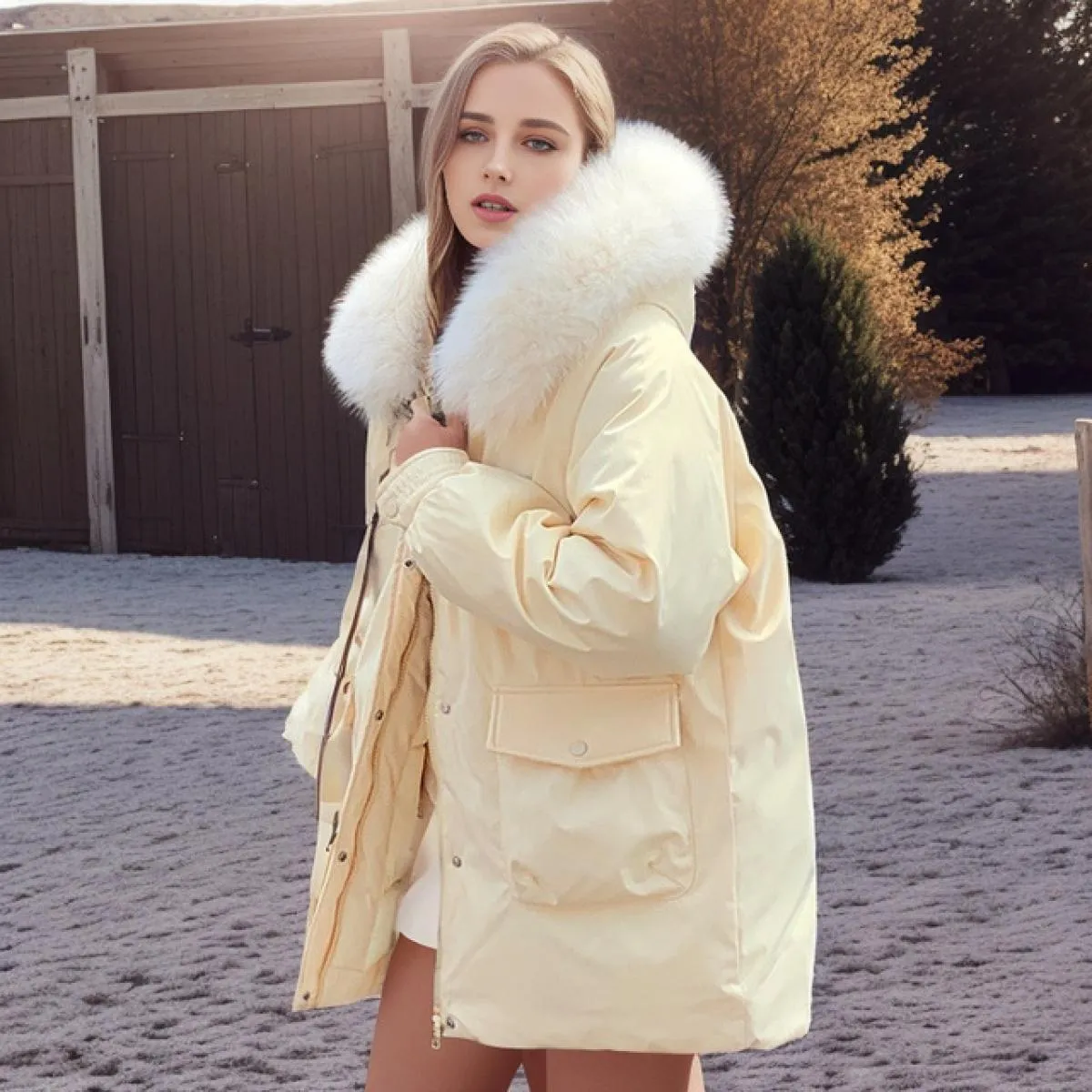 2023 Inverno Imbottiture in cotone imbottito Grande collo di pelliccia Parka con cappuccio Donna Giacca calda spessa Cappotto di